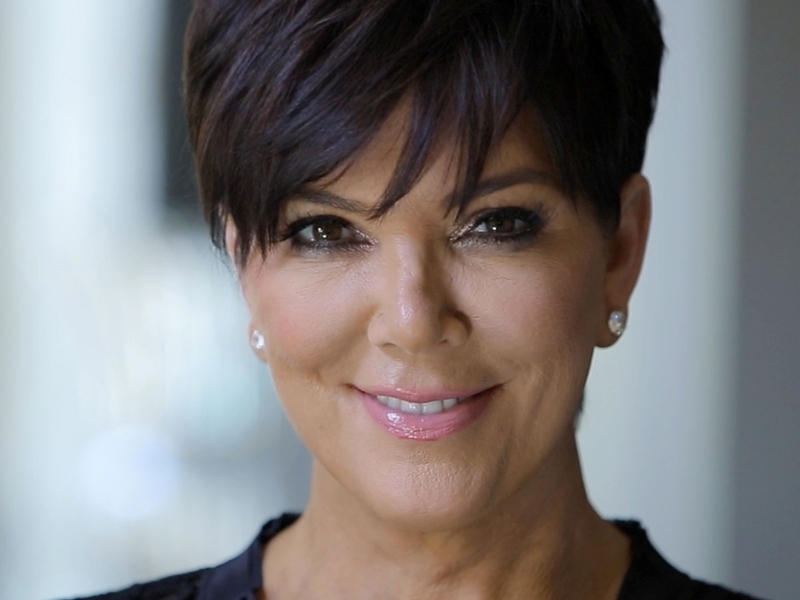 بالأرقام... كم تبلغ ثروة آل كاردشيان بالتفاصيل؟